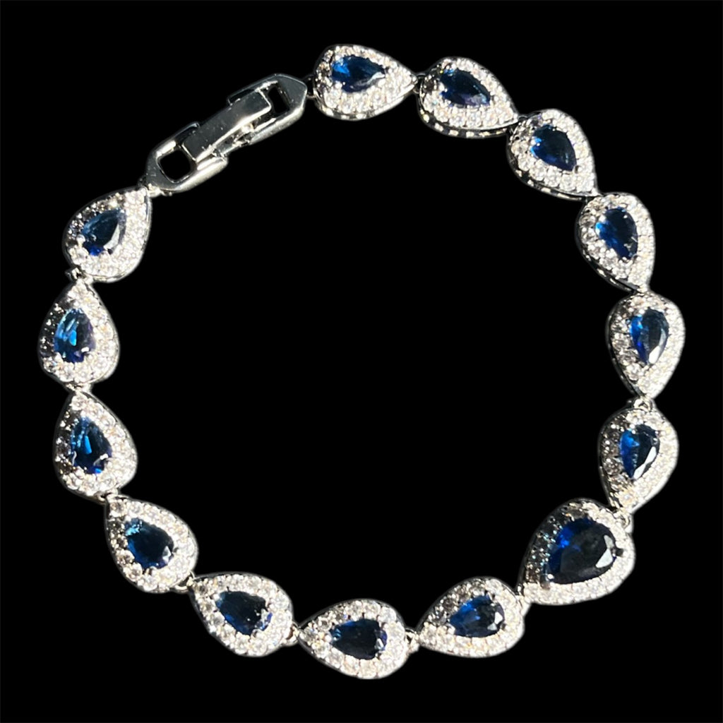 TEAR-DROP BRACELET